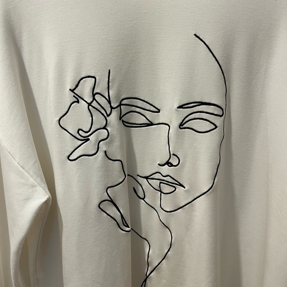 🤍NWOT Reitmans Face Line Art Sweater – XXL – Cream - Picture 3 of 10